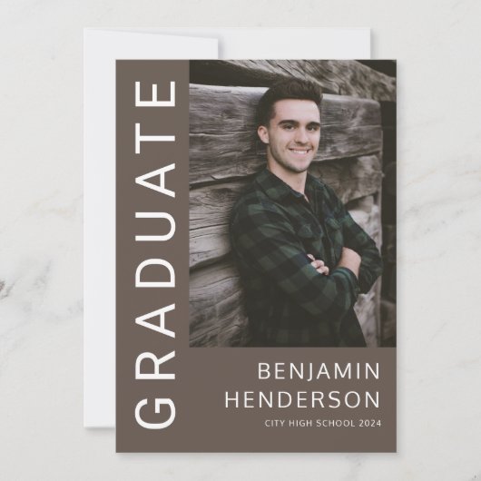 Minimalistisch Photo Boy Afstuderen Aankondiging (Voorkant)