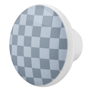 Minimalistisch poederblauw schaakbordpatroon keramische knop