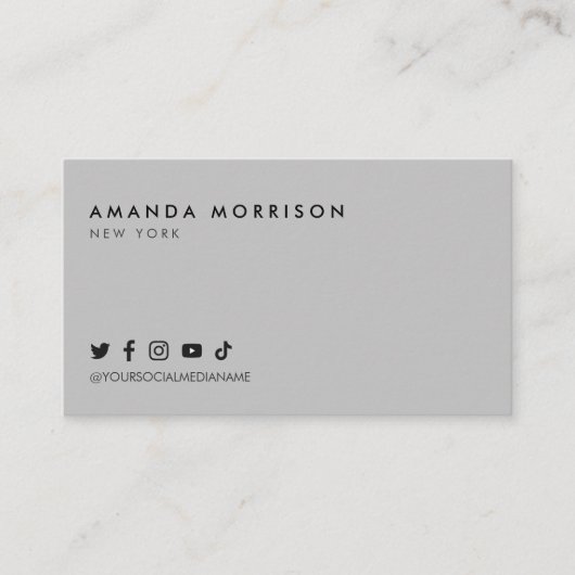 Minimalistisch professionele sociale media grijs visitekaartje (Voorkant)