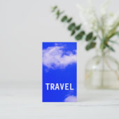 Minimalistisch reizen met blauwe hemel visitekaartje (Staand voorkant)