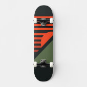 Minimalistisch retro grafisch ontwerp persoonlijk skateboard (Voorkant)