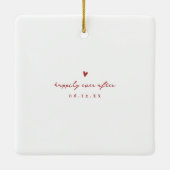 Minimalistisch Rood en Wit - Vrolijk en Getrouwd F Keramisch Ornament (Achterkant)