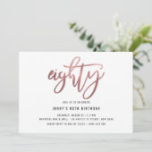 Minimalistisch Roos Gold Foil 80th Birthday Invita Kaart (Staand voorkant)