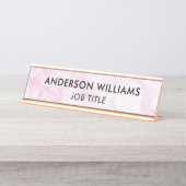 Minimalistisch Roze Wit Marmer Custom Bureau Naambordje (Voorkant)