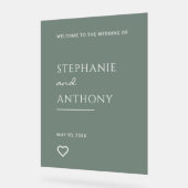 Minimalistisch Sage Green met Heart Modern Wedding Acryl Bord (Hoek)