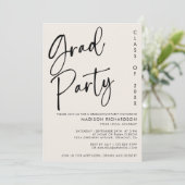 Minimalistisch script Beige Boho Graduation Party Kaart (Staand voorkant)