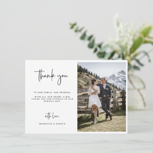 Minimalistisch script bruiloft foto Hartelijk dank Bedankkaart (Staand voorkant)