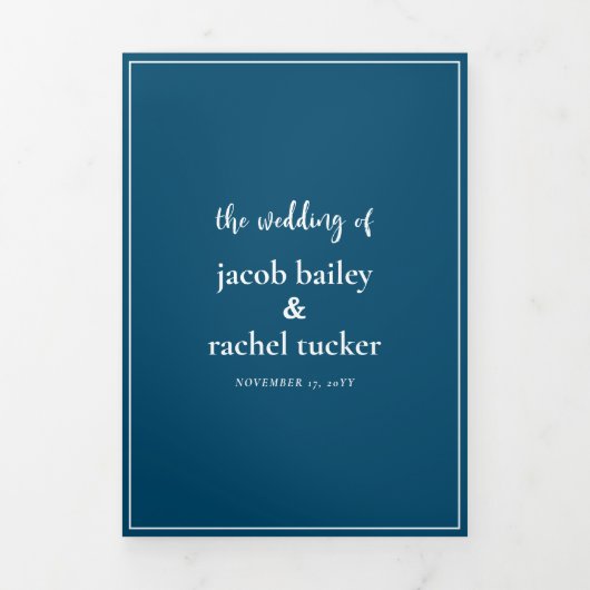 Minimalistisch script donkerblauw en withuwelijk drieluik uitnodiging (Cover)