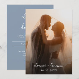 Minimalistisch Script Dusty Blue Photo Wedding Kaart