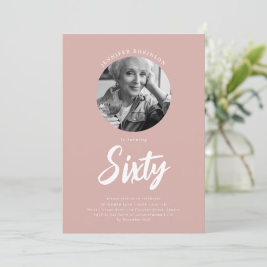 Minimalistisch script foto 60e verjaardag Dusty Pi Kaart (Staand voorkant)