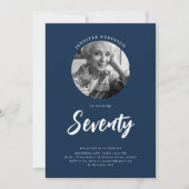 Minimalistisch Script Foto 70e Verjaardagsfeestje  Kaart (Voorkant)
