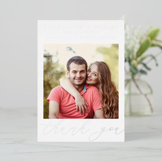 Minimalistisch script gepersonaliseerd trouwtrouwk folie feestdagenkaart (Staand Voorkant)