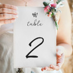 Minimalistisch Script Hand geschreven Typografie B Kaart<br><div class="desc">Een mooi eenvoudig minimalistisch handgeschreven scripttypografie bruiloft ontwerp. Een uniek ontwerp dat gebruikmaakt van een persoonlijke klassieke kalligrafie bruiloft stijl. Een modern handgeschreven briefontwerp met tinten wit en grijs. Een elegant ontwerp van het huwelijkslijstaantal met moderne maar traditionele elementen. Overeenkomende bruiloft uitnodigingen en andere briefpapier items zijn ook beschikbaar. Pas...</div>