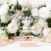 Minimalistisch Script Hart Ze deed het Afstuderen Acryl Uitnodigingen