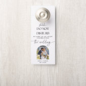 Minimalistisch script kalligrafie bruiloft gast deurhanger (Op knop)