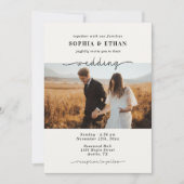 Minimalistisch Script Klassiek Beige Foto Bruiloft Kaart (Voorkant)