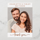 Minimalistisch script persoonlijke bruiloft Dank u Folie Feestdagenkaart (Voorkant)