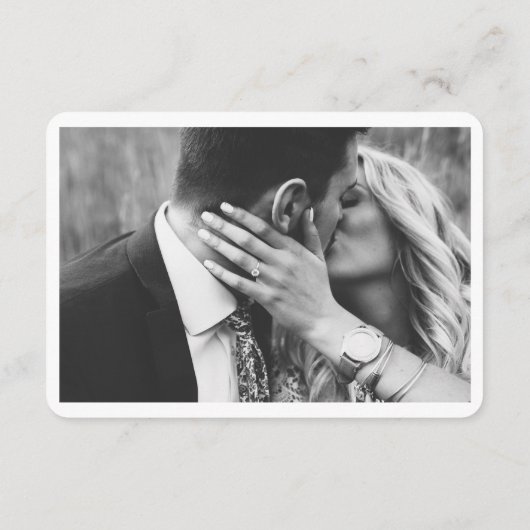 Minimalistisch Script QR Code Bruiloft Klein RSVP Informatiekaartje (Achterkant)