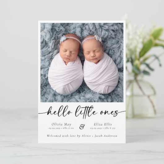 Minimalistisch Script Twin Photo Geboorte Aankondi Aankondiging (Staand voorkant)