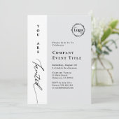 Minimalistisch script U bent uitgenodigd Bedrijfse Kaart (Staand voorkant)