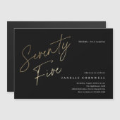 Minimalistisch script zwart en Gold 75th Birthday Magnetische Uitnodiging (Voorkant / Achterkant)
