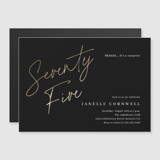 Minimalistisch script zwart en Gold 75th Birthday Magnetische Uitnodiging (Voorkant / Achterkant)