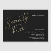 Minimalistisch script zwart en Gold 75th Birthday Magnetische Uitnodiging (Voorkant)