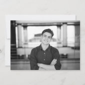 Minimalistisch Script Zwart Wit Foto Afstuderen Aankondiging (Achterkant)