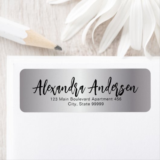 Minimalistisch Silver Metallic Trendy Script Label (Insitu)