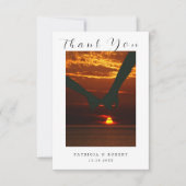 Minimalistisch Simple Script newlyweds Weddenfoto Bedankkaart (Voorkant)