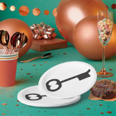 Minimalistisch  sleutelsilhouet papieren bordje