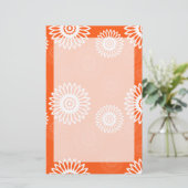 Minimalistisch tangerine sinaasappel daisy bloemen briefpapier (Staand voorkant)
