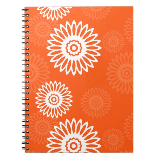 Minimalistisch tangerine sinaasappel daisy bloemen notitieboek (Voorkant)