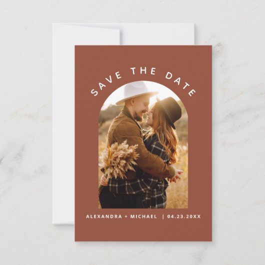 Minimalistisch Terracotta Boho Save the Date Foto (Achterkant)