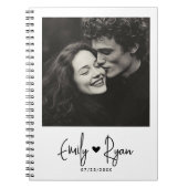Minimalistisch Trendy Script Paar Foto Hart Aangep Notitieboek (Voorkant)