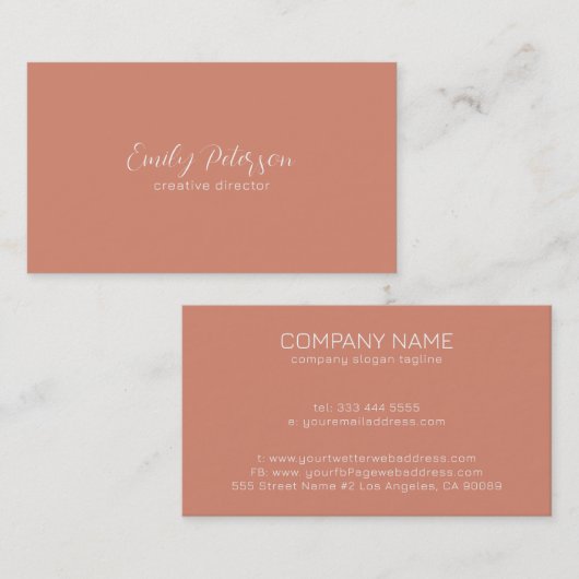 Minimalistisch verbrande witte achtergrondtypograf visitekaartje (Voorkant / Achterkant)