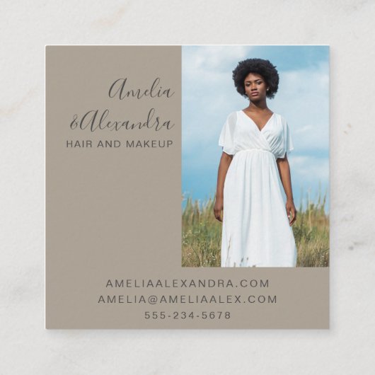 Minimalistisch Vet Script Boho Taupe Bruin Foto Vierkante Visitekaartje (Achterkant)