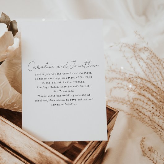 Minimalistisch White Typewriter Script Typografie  Kaart