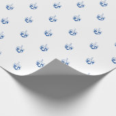 Minimalistisch wit blauw Dreidel patroon Chanoeka Cadeaupapier (Hoek)