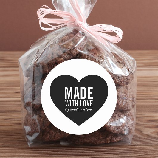 Minimalistisch wit en zwart hart gemaakt met liefd ronde sticker