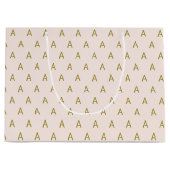 Minimalistisch zacht roze monogram groot cadeauzakje (Voorkant)