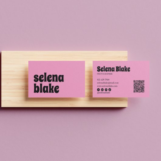 Minimalistisch zwart en roze| Moderne QR-code Visitekaartje
