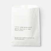 Minimalistisch zwart en wit modern huwelijk bedankzakje (Voorkant)