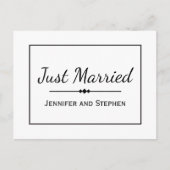 Minimalistisch zwart gewoon gehuwd huwelijk aankon aankondigingskaart (Voorkant)