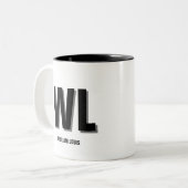 Minimalistisch zwart-grijs gepersonaliseerd monogr tweekleurige koffiemok (Voorkant links)