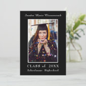 Minimalistisch zwart Lijst witscript Afstuderen en Aankondiging (Staand voorkant)