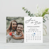 Minimalistisch Zwart Modern Script Fotokalender Save The Date (Staand voorkant)