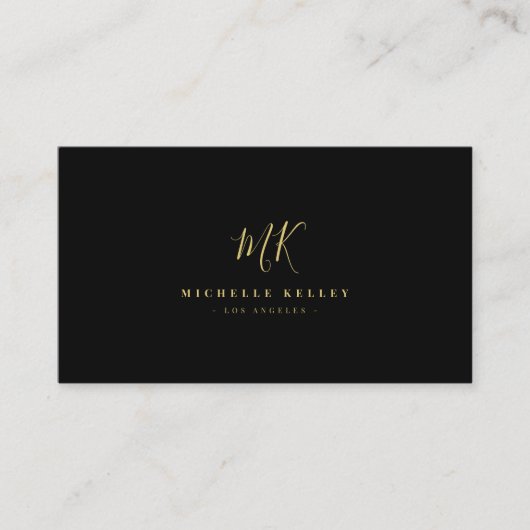 Minimalistisch zwart monogram goud elegant script visitekaartje (Voorkant)