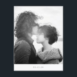 Minimalistisch zwart-wit foto Opslaan datum Briefkaart<br><div class="desc">Minimalistisch modern zwart-wit Typografie Foto Weddenschap Save the Date Briefkaart</div>