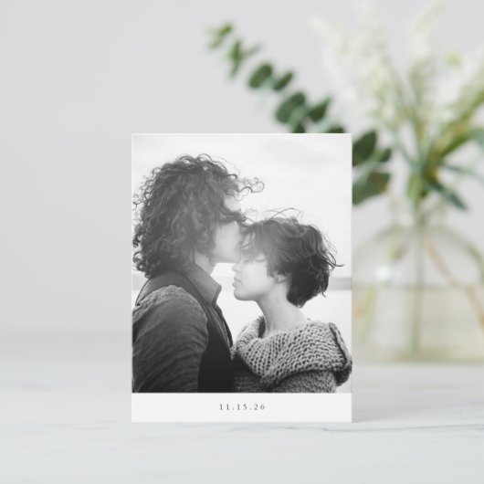 Minimalistisch zwart-wit foto Opslaan datum Briefkaart (Staand voorkant)